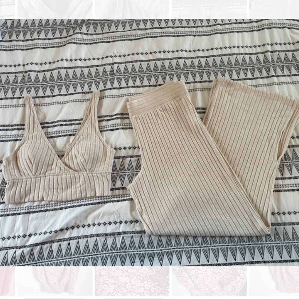Gilly Hicks Bralette & Lounge Pants Set
